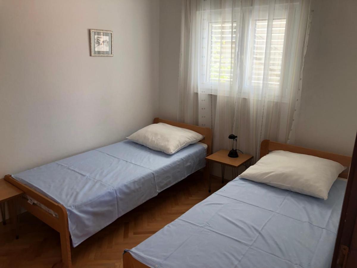Apartmani Area Doma Trogir Exterior photo