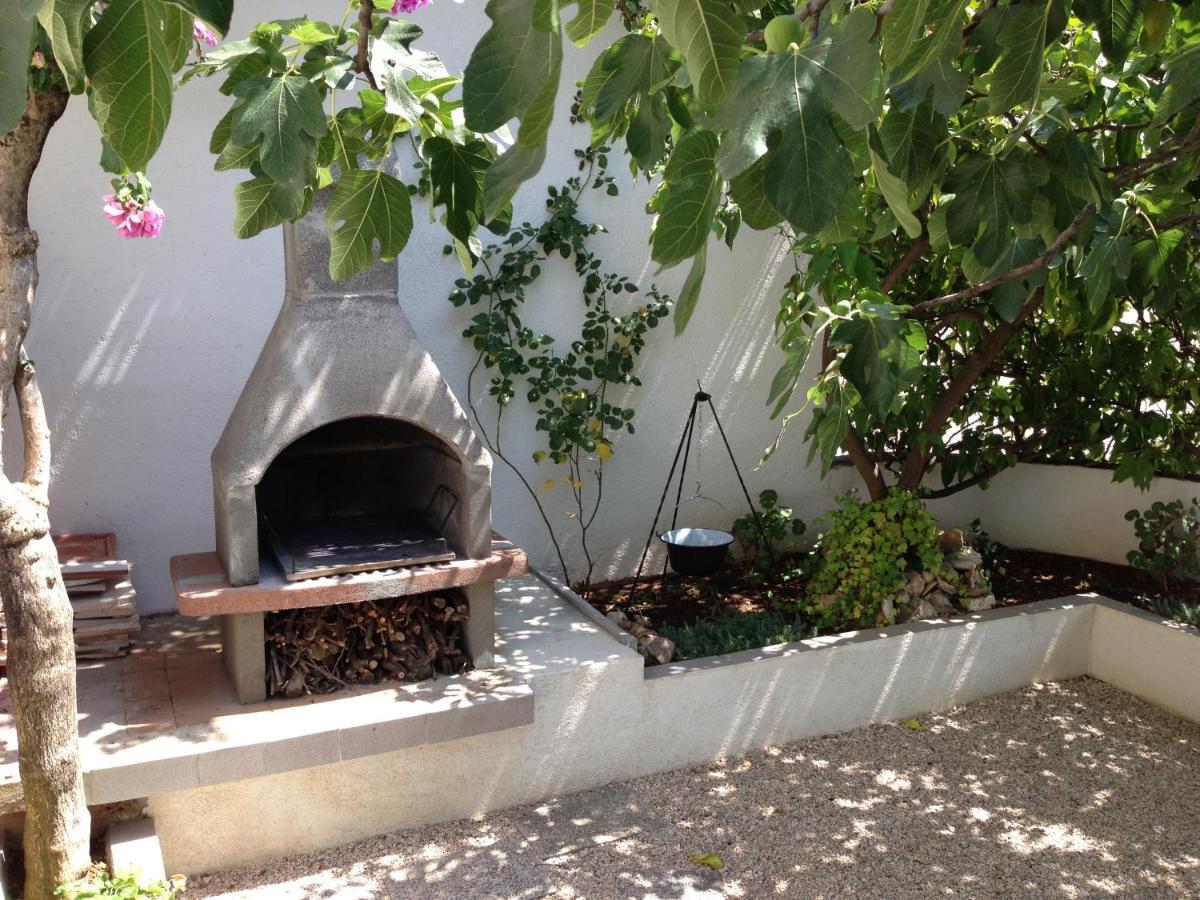 Apartmani Area Doma Trogir Exterior photo